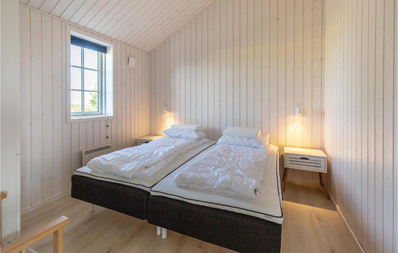 Three-Bedroom Holiday Home In Føllenslev Extérieur photo